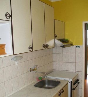 Predaj 1i bytu /42 m2/ na Čiližskej ul. vo Vrakuni