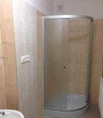Dám do prenájmu veľký 1 izbový byt, centrum, novostavba – fotka 4